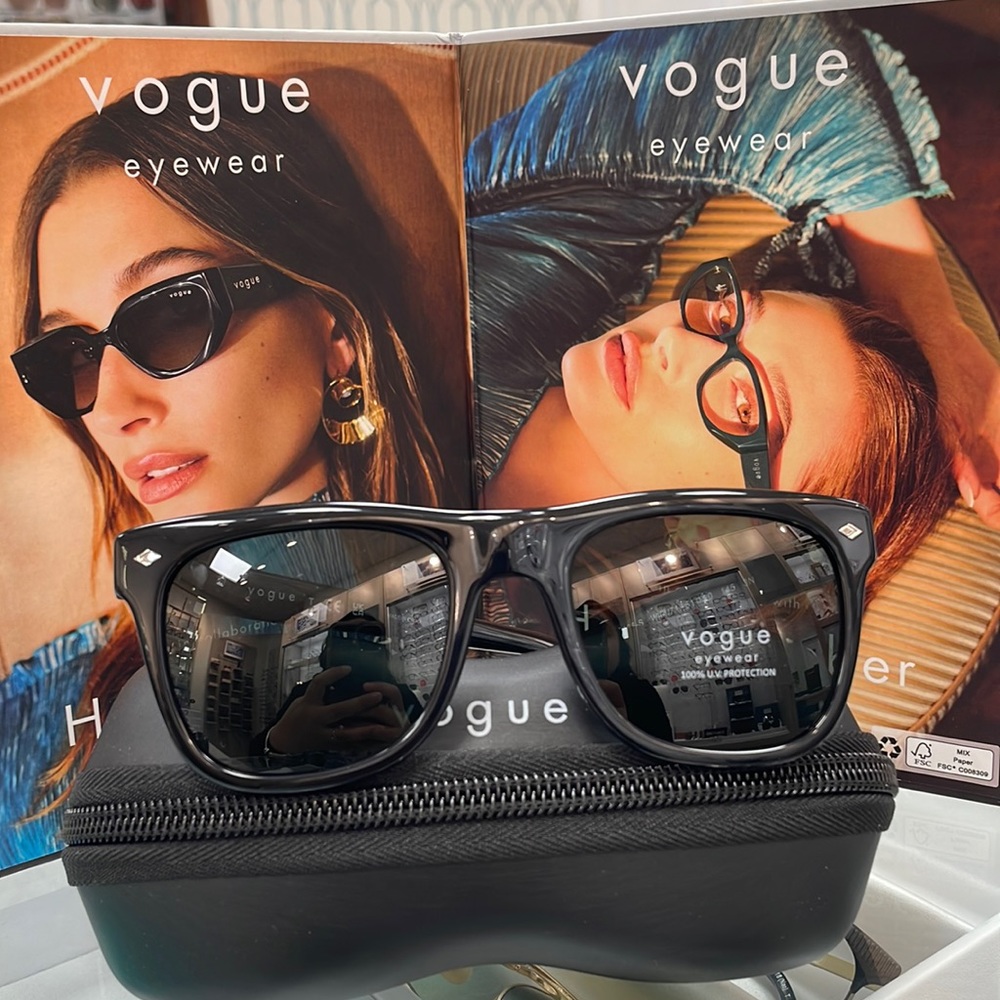 VOGUE SUNGLASSES
